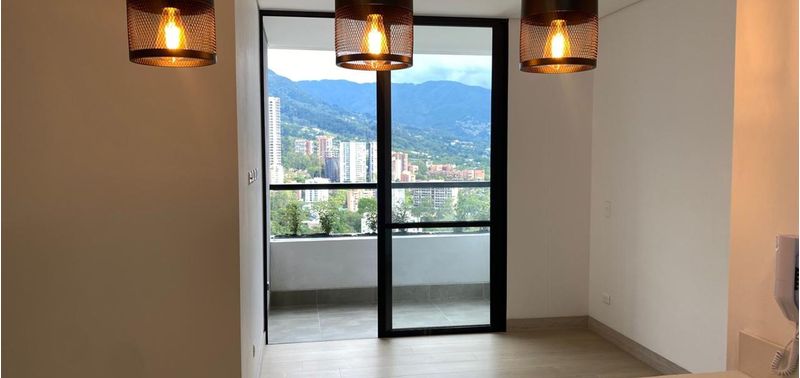Apartamento en Venta en Medellín, El Poblado-0