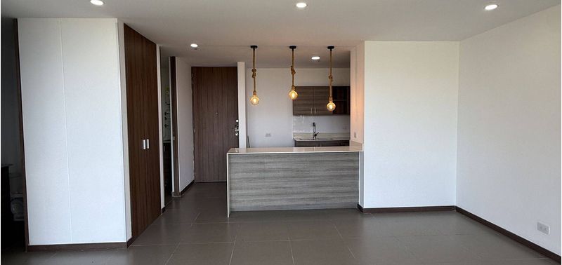 Apartamento en Venta en Envigado, Loma Del Escobero-1