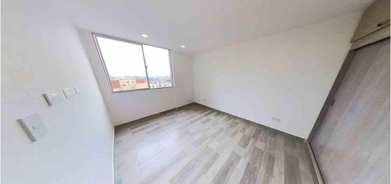 Apartamento en Venta en Bogotá, D.C., Pinar De Suba-1
