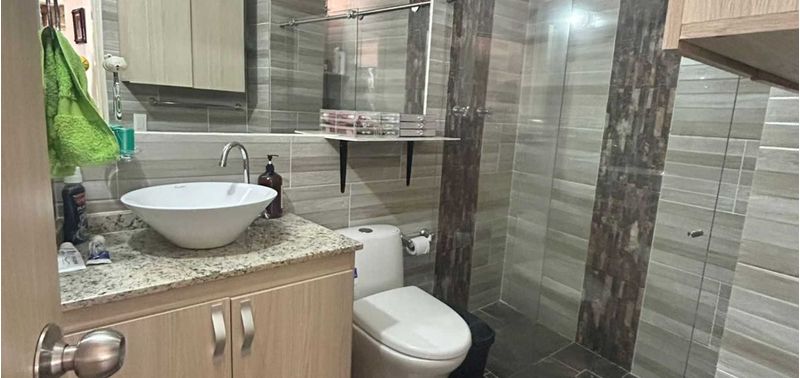 Apartamento en Venta en Medellín, Santa Teresita-11