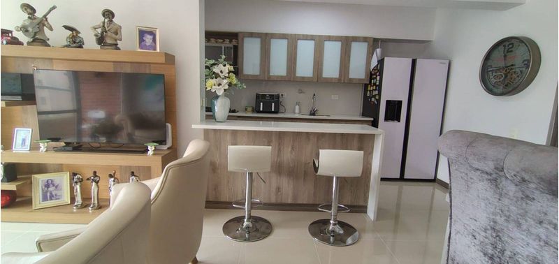 Apartamento en Venta en Sabaneta, Las Lomitas-4