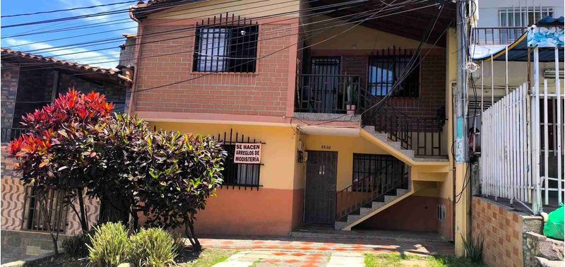 Casa en Venta en Medellín, Castilla