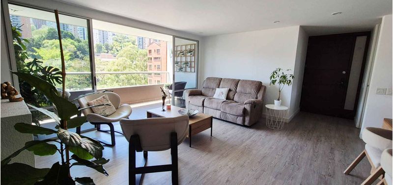 Apartamento en Venta en Medellín, El Poblado-0