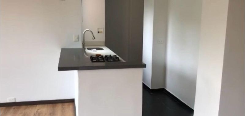 Apartamento en Venta en Medellín, El Poblado-0