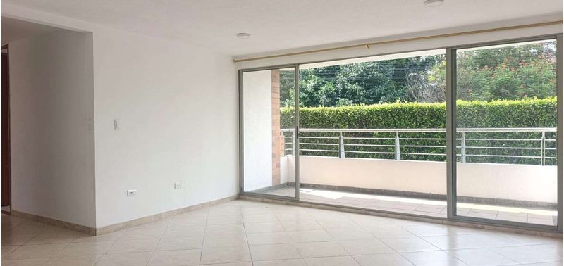Apartamento en Venta en Medellín, Belén Loma de los Bernal
