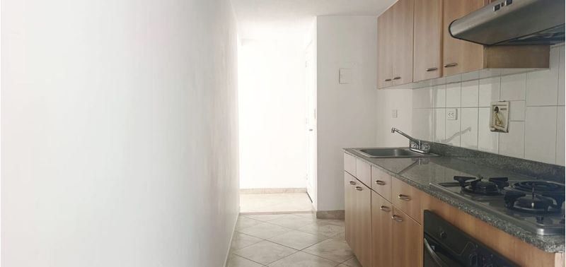 Apartamento en Venta en Medellín, Belén Loma de los Bernal-4