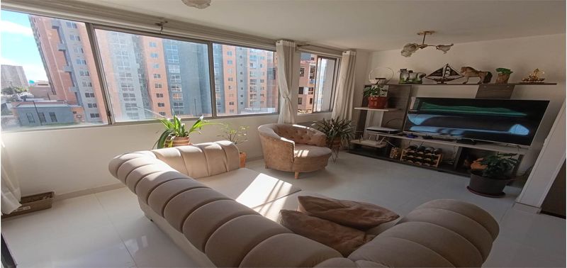 Casa en Venta en Bogotá, D.C., Hayuelos-0