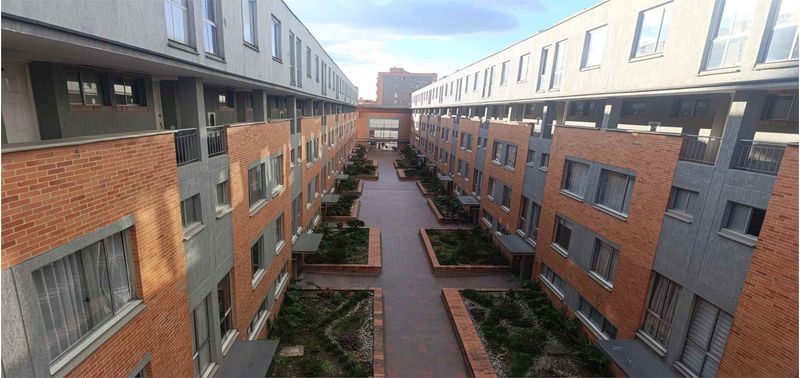 Casa en Venta en Bogotá, D.C., Hayuelos-25
