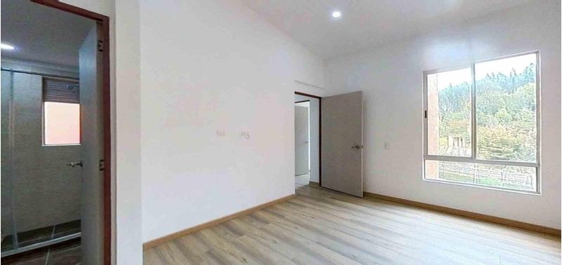 Apartamento en Venta en Madrid, hacienda casa blanca-4