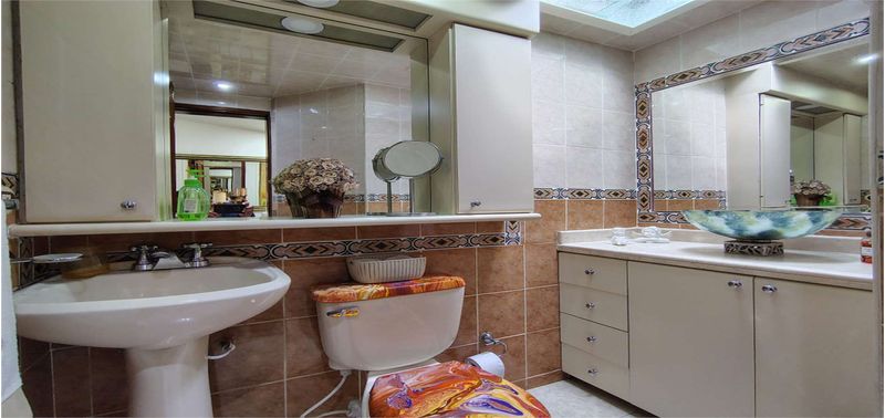 Casa en Venta en Bogotá, D.C., La Esmeralda-Teusaquillo-6