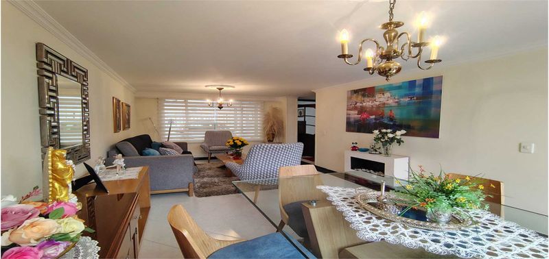 Casa en Venta en Bogotá, D.C., La Esmeralda-Teusaquillo-11