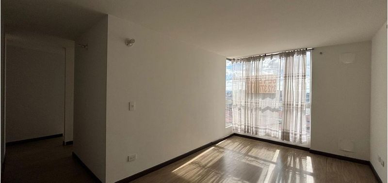 Apartamento en Venta en Bogotá, D.C., Fontibón Centro-0