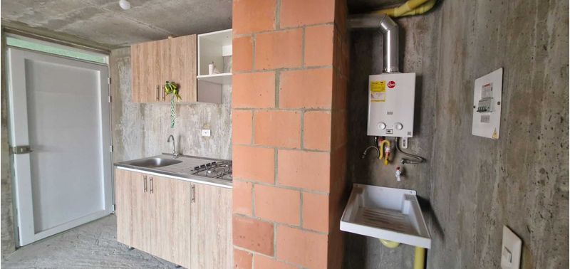 Apartamento en Venta en Bogotá, D.C., Altos de Madrid-7