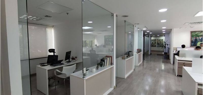 Oficina en Venta en Medellín, El Poblado-3