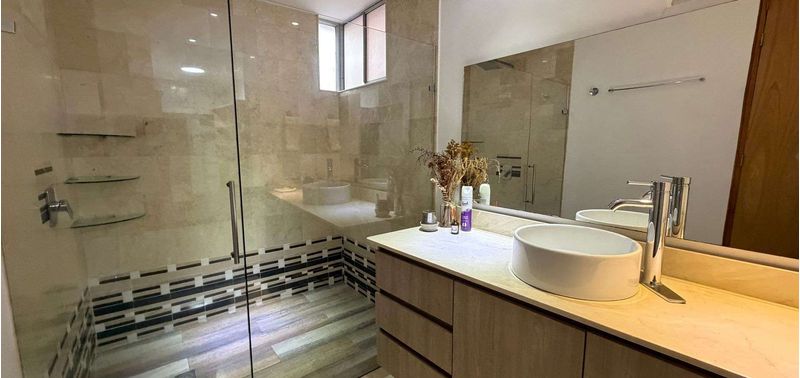 Apartamento en Venta en Medellín, El Poblado-11