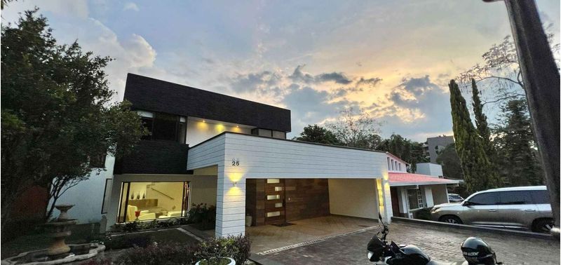 Casa en Venta en Medellín, El Poblado-0