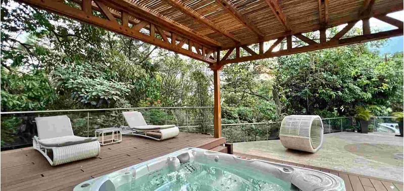 Casa en Venta en Medellín, El Poblado-16