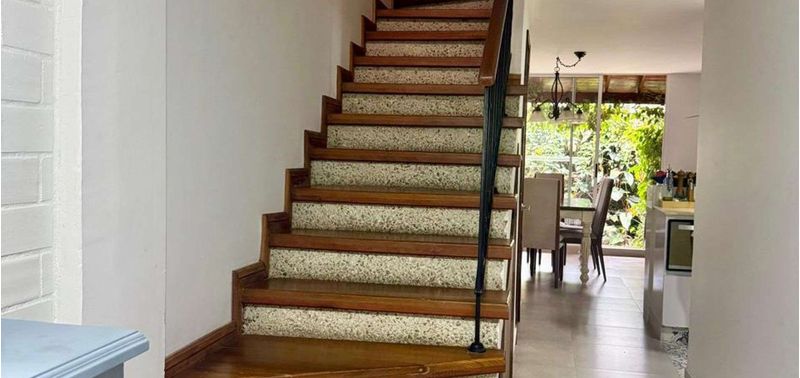 Casa en Venta en Envigado, Loma del Atravesado-10