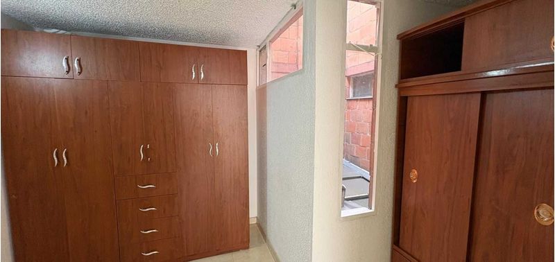 Casa en Venta en Bogotá, D.C., Florencia-3