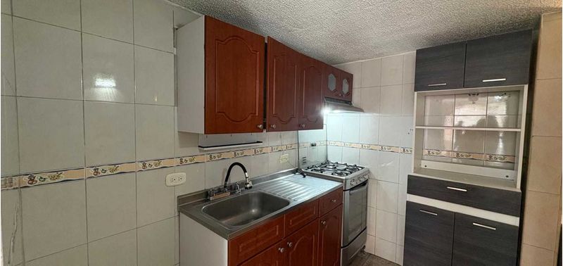 Casa en Venta en Bogotá, D.C., Florencia-7