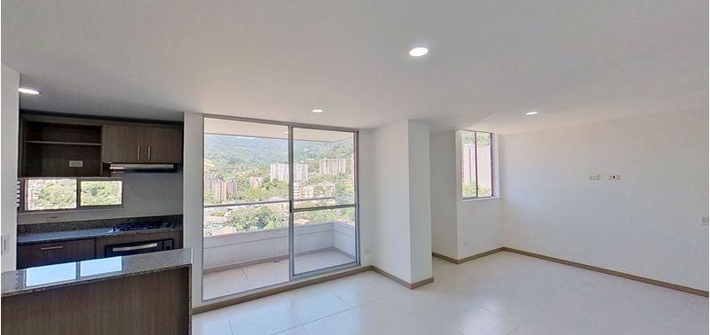 Apartamento en Venta en Envigado, Alcalá-0