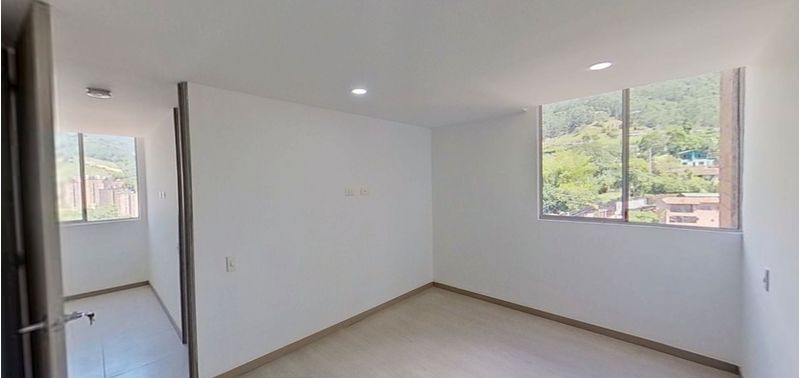Apartamento en Venta en Envigado, Alcalá-11