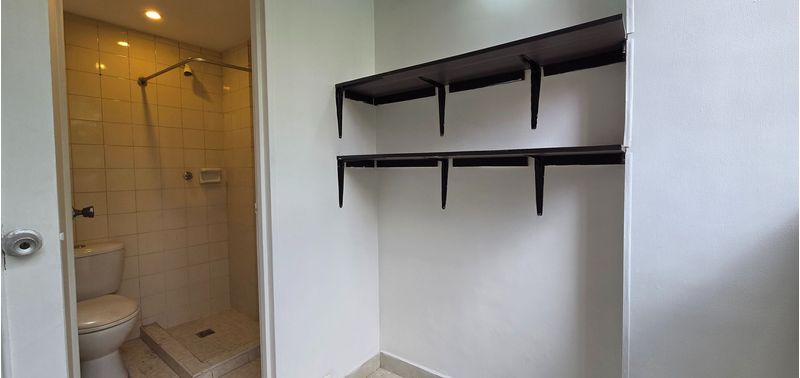 Apartamento en Venta en Medellín, El Poblado-11