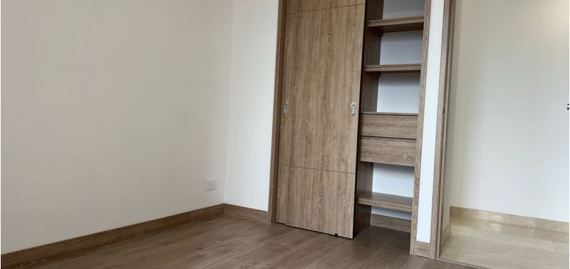 Apartamento en Venta en Medellín, Lorena-16