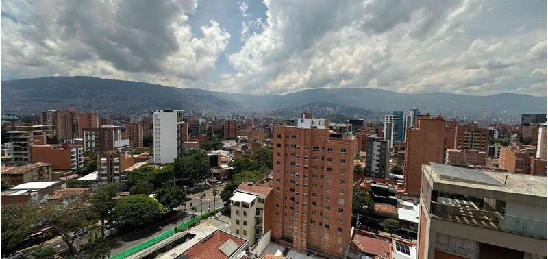 Apartamento en Venta en Medellín, Lorena-17