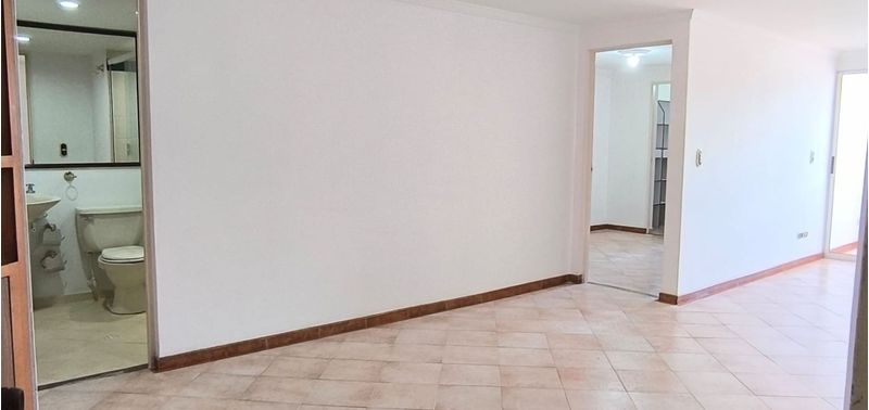 Apartamento en Venta en Medellín, Belén Nogal - Los Almendros-16
