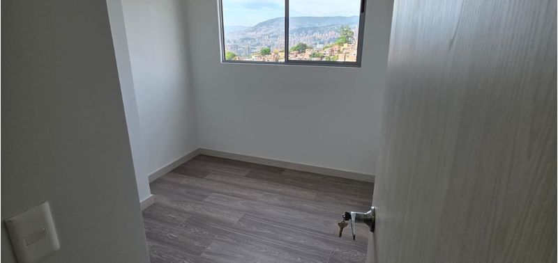 Apartamento en Venta en Sabaneta, Las Lomitas-6