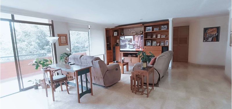Apartamento en Venta en Medellín, El Poblado-14