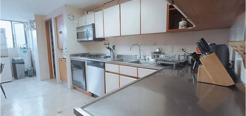 Apartamento en Venta en Medellín, El Poblado-16