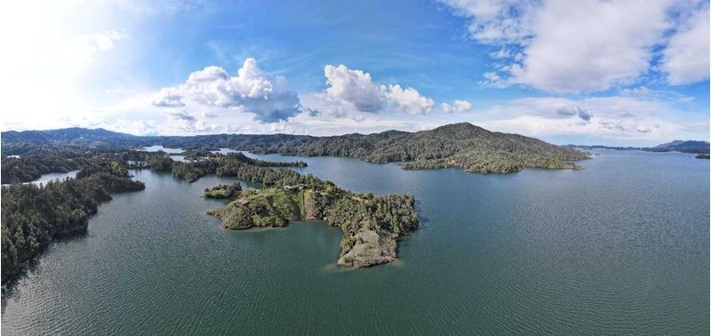Lote en Venta en Peñol, Peñol