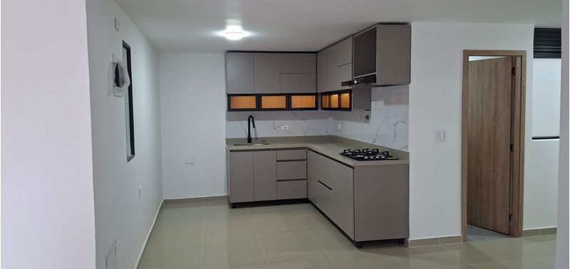 Apartamento en Venta en Itagüí, Itaguí-1
