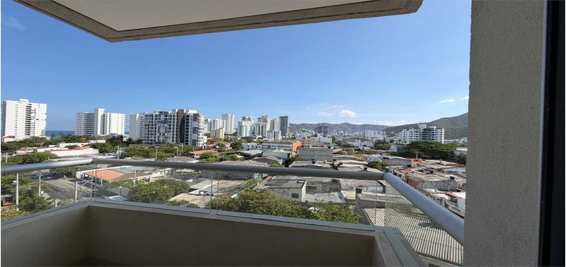 Apartamento en Venta en Santa Marta, Rodadero Sur-0
