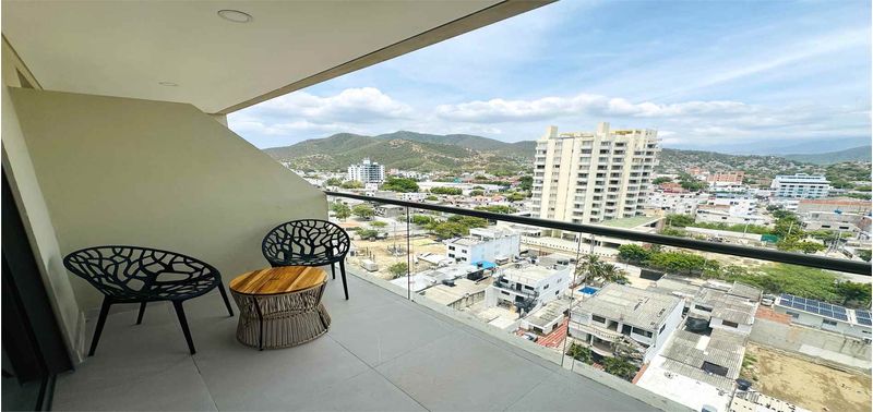 Apartamento en Venta en Santa Marta, Rodadero Sur-0