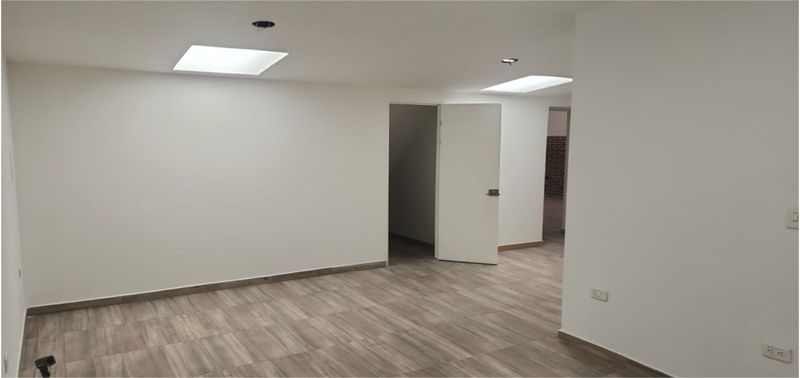Casa en Venta en Bogotá, D.C., Quinta Camacho-25