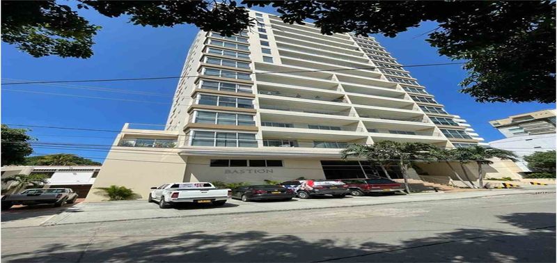 Apartamento en Venta en Santa Marta, Edificio Bastion