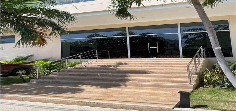 Apartamento en Venta en Santa Marta, Edificio Bastion-0