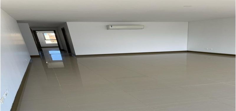 Apartamento en Venta en Santa Marta, Edificio Bastion-2
