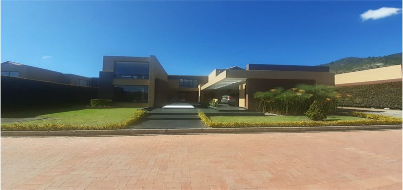 Casa en Venta en Chía, Vereda Tíquiza y La Fagüa Chía-0