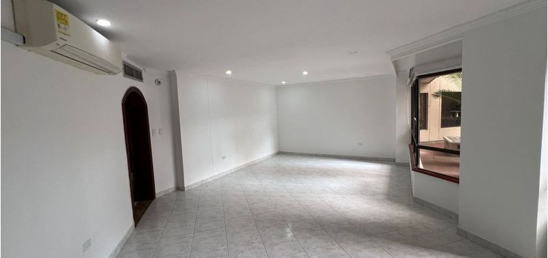 Apartamento en Venta en Santa Marta, Santa Marta (Distrito Turistico Cultural E Historico)-2