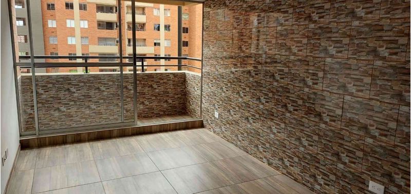 Apartamento en Venta en Bogotá, D.C., Altos de Madrid-1