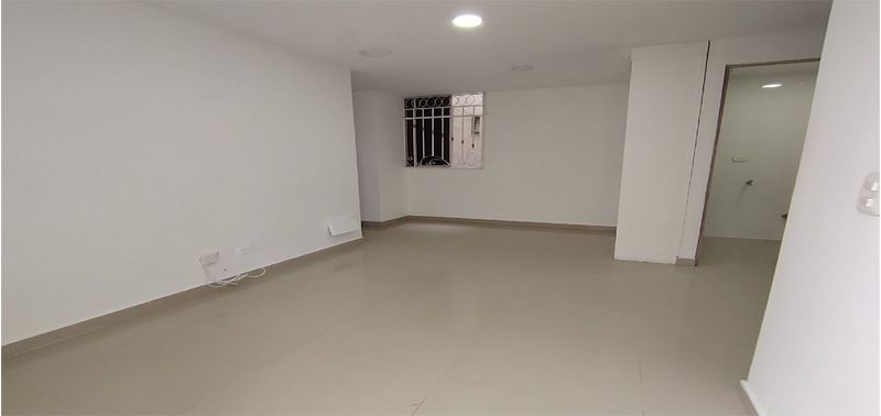 Apartamento en Venta en Santa Marta, Parques de Bolivar la Sierra-3