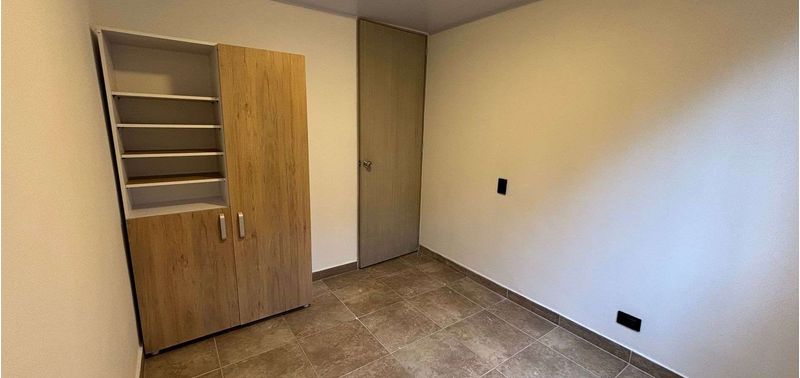 Apartamento en Venta en Envigado, Alto de las flores-3