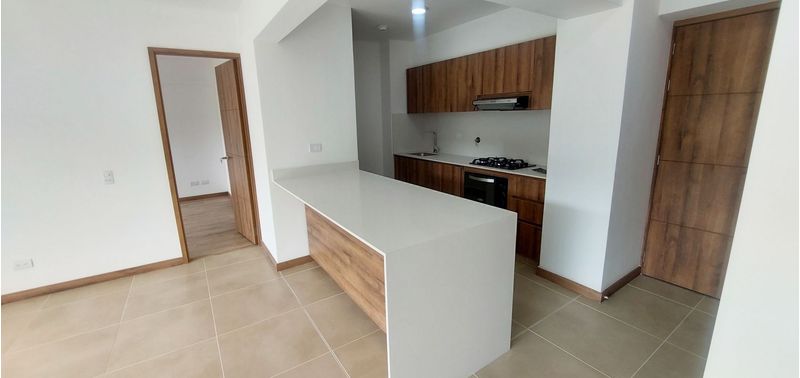 Apartamento en Venta en Sabaneta, Tres Esquinas-3