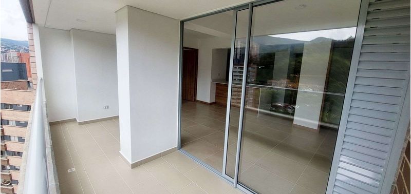 Apartamento en Venta en Sabaneta, Tres Esquinas-5