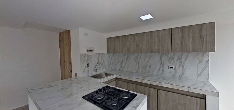 Apartamento en Venta en Medellín, San Antonio de Prado-3