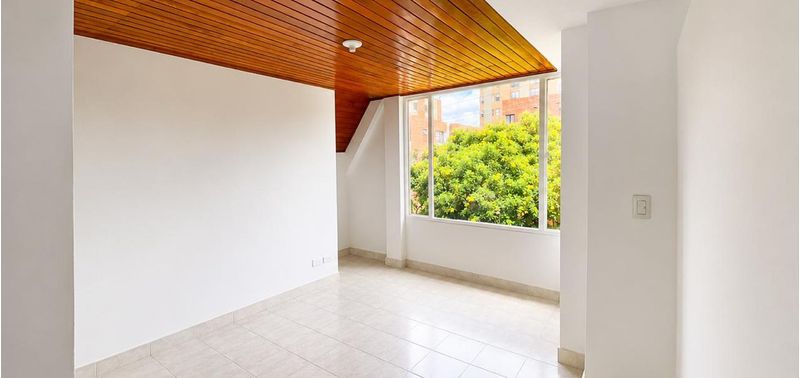 Apartamento en Venta en Bogotá, D.C., Cedritos-3